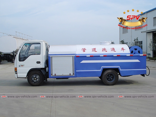 3,000 Litres High pressure jetting truck-ISUZU-S